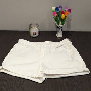 7 For All Mankind Broken Twill Mid Roll Short Size: 28 Color: White